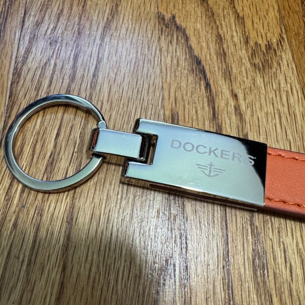 Dockers keychain - Picture 2 of 2